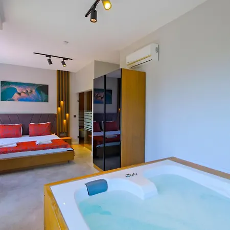 Cag Villa *