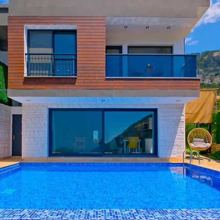 Cag Villa *